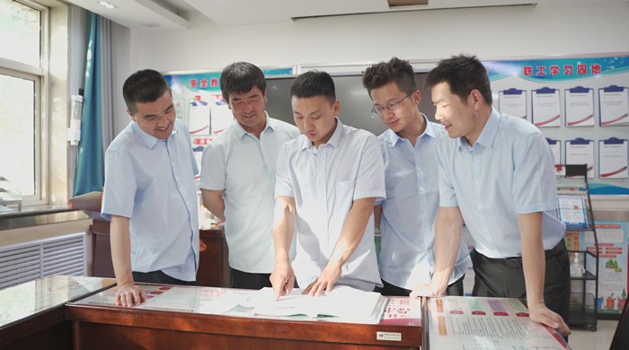 1693012378791707.png 揭榜挂帅.png