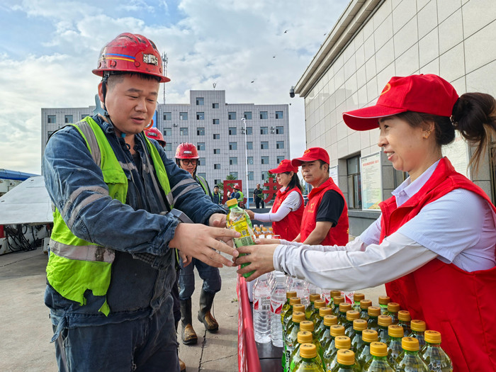 1725329513969284.jpeg A30C81E0568A4407A8610DBE8B0AAA7D94083B43-D630-49BC-B3A0-FBB6AFE8011F-16799-0000144D467F44E8.jpg