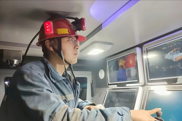 1740404168970154.jpeg 640.jpg